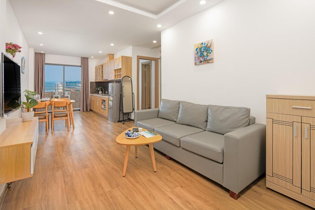 Sea View Balcony Retreat: My Khe Beach Proximity Apartment Da Nang Exterior photo